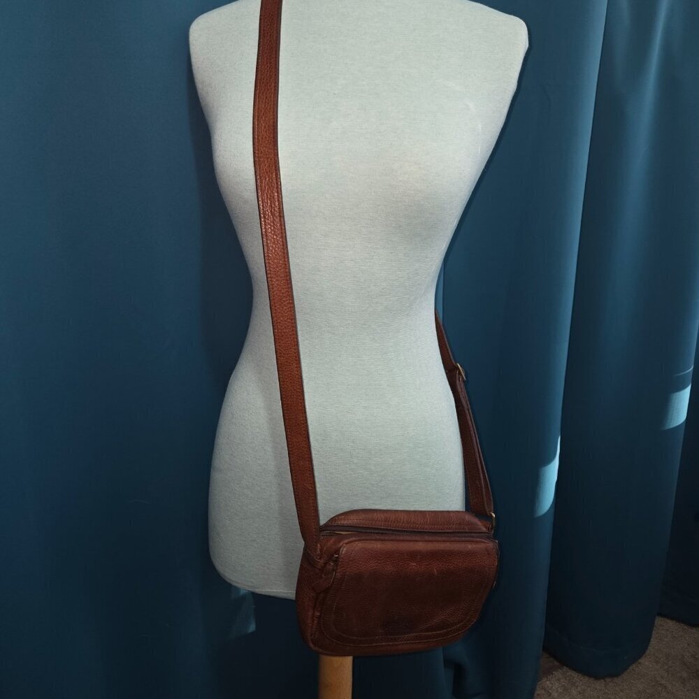 Vintage Duluth Trading Co. Leather Organizer Crossbody Bag - Picture 2 of 16